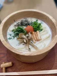 功刀屋 新宿御苑店（くぬぎや）