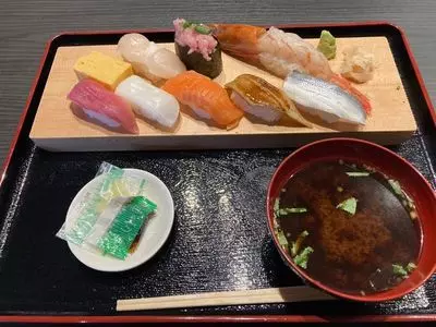 豊洲 千客万来