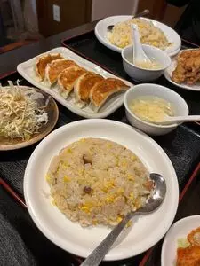 陳餃子亭（チンギョウザテイ）