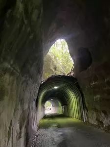向山トンネル・共栄トンネル（二階建てトンネル） 3枚目