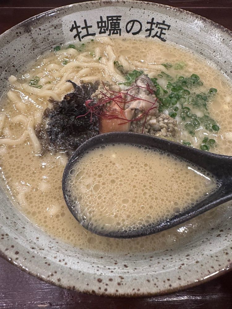 stealthさんが投稿した牡蠣ラーメン専門店 牡蠣の掟に関する口コミの画像