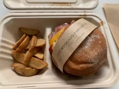 THE FANTASTIC BURGER（ザファンタスティックバーガー）