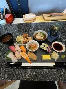 肴・炭・酒 たまりば