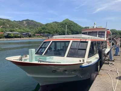 浦富海岸島めぐり遊覧船