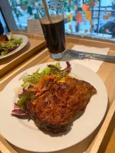 スターバックス リザーブ(R)ストア 銀座マロニエ通り （STARBUCKS RESERVE STORE）