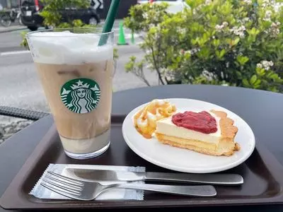 スターバックスコーヒー ヴァル小山店（STARBUCKS COFFEE）