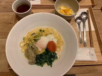 こなな なんばパークス店