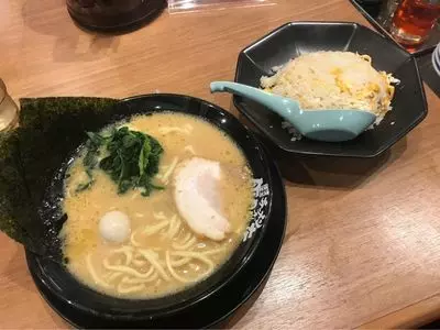 町田商店 本町店