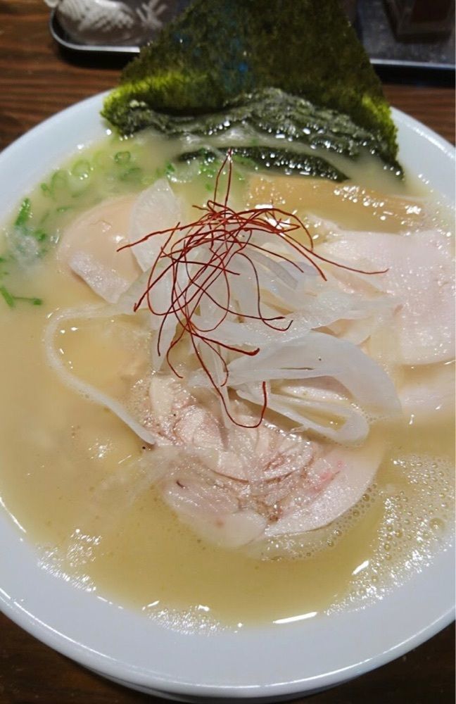 ＤＪゴン太さんが投稿したRAMEN 風見鶏 本店（ラーメンカザミドリ）に関する口コミの画像