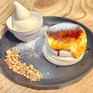Panel Cafe 名古屋駅前店（パネルカフェ【旧店名】Cafe Rob）
