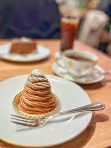 自家焙煎珈琲工房 カフェ バーンホーフ 三番街店（CAFE BAHNHOF ）