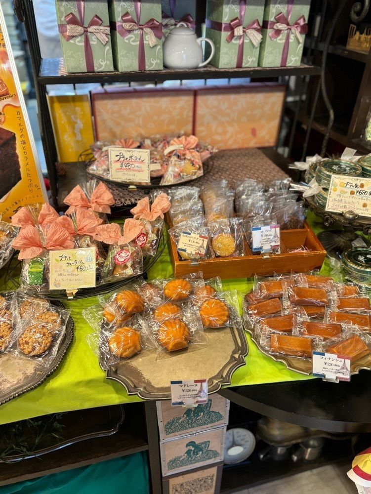 MIMICO関西グルメ手帖さんが投稿したサロン・ド・テ・アルション 法善寺本店（Alcyon）に関する口コミの画像
