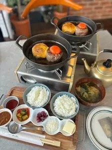 京都焼肉 enen 四条河原町店（【旧店名】ROOM CAMPING enen）