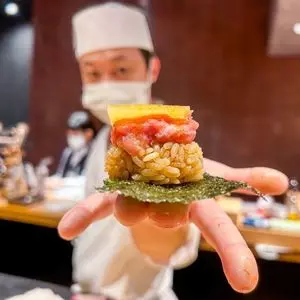 鮨やすぞう。