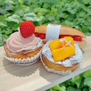 いちごぱん ツルマガーデン店