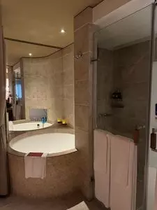 パレ・デ・シンホテル 3枚目