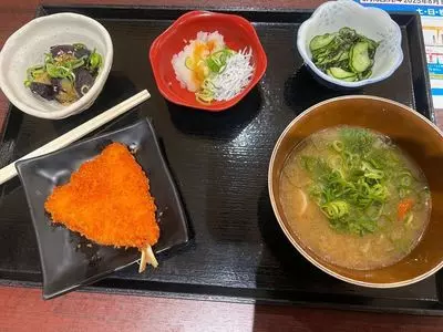 おふくろ亭（総菜カフェテリア　おふくろ亭）