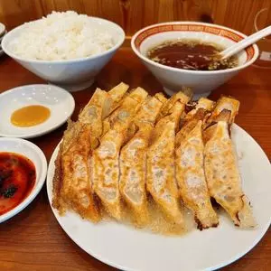 あおはる餃子
