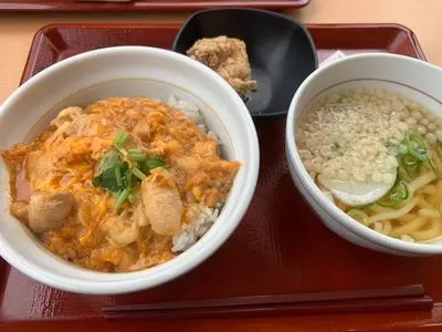 なか卯 新座道場店