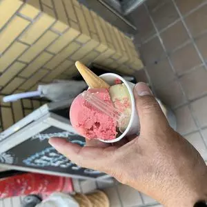 トミヒサアイス（Tomihisa Ice Cream）