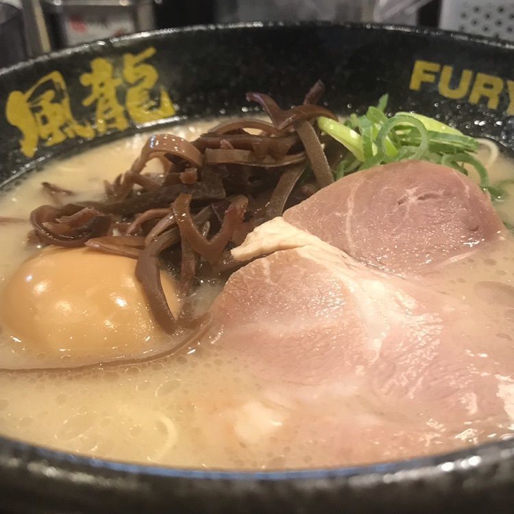 青木 孝文さんが投稿したとんこつラーメン博多風龍 大宮東口駅前店に関する口コミの画像