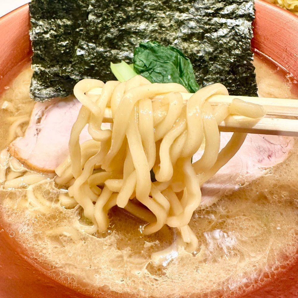 kumakentoraさんが投稿した家系ラーメン ⾰新家TOKYOに関する口コミの画像