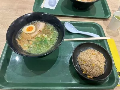 開花屋 楽麺荘 新東名NEOPASA岡崎店