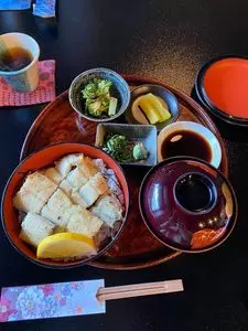 ざいもん 湖吟