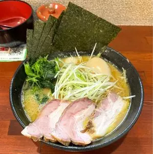 横浜家系らーめん 天王家 寒川総本店