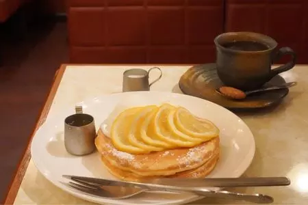 はまの屋パーラー 日本橋本店