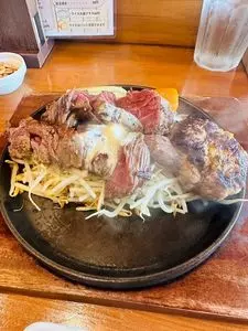 ステーキ&ハンバーグ ロッキーステーキ（ROCKY'S STEAK）