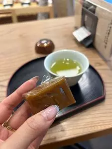 雀おどり總本店（雀おどり総本店 すずめおどりそうほんてん）