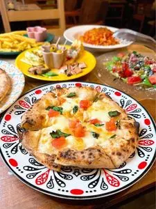 チェルピーナ邸 イタリア石窯料理と天然酵母ピザ 心斎橋・南船場（Cher Pina）