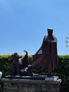お宮の松／貫一お宮の像