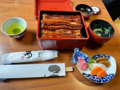 うなぎ亭 友栄（ともえい）