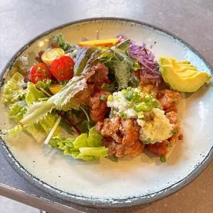 Cosme Kitchen Adaptation 阪神梅田本店（コスメキッチン アダプテーション）