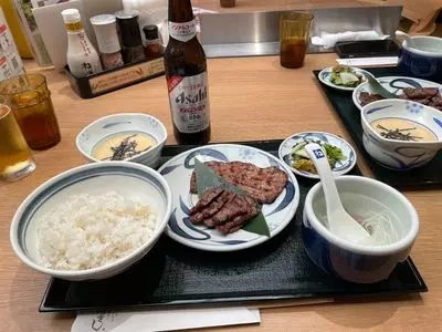 たまアリ けやきひろば
