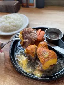 STEAK&HAMBURG ひげ 南6条店