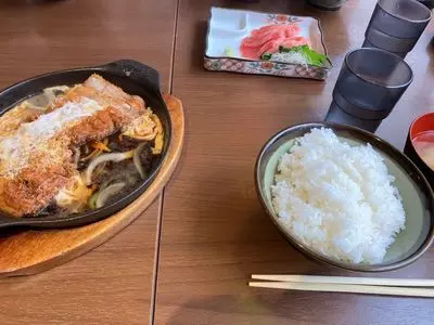 赤札屋 四谷店