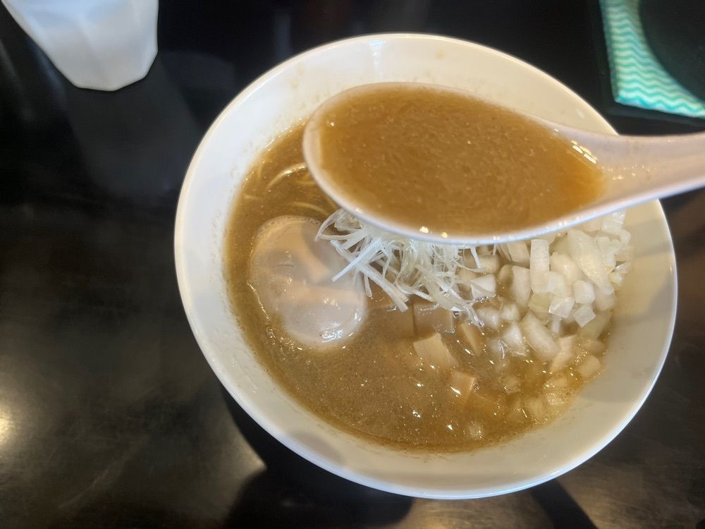 ハルさんが投稿した煮干し中華そば のじじR 本所吾妻橋（ニボシチュウカ ノジジアール）に関する口コミの画像