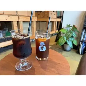 Coffee & Record Shop MIZO（コーヒー&レコードショップ ミゾ）