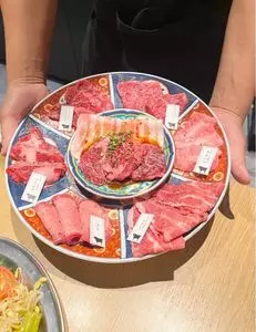 TAKUMEAT STORE（タクミート ストア）