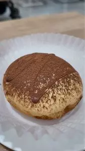 クリスピー・クリーム・ドーナツ 東京国際フォーラム店（Krispy Kreme Doughnuts）