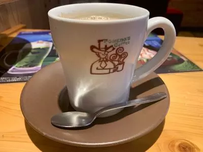 コメダ珈琲店 大東谷川店