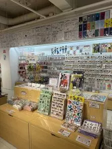 よしもとエンタメショップ 大阪空港店 2枚目