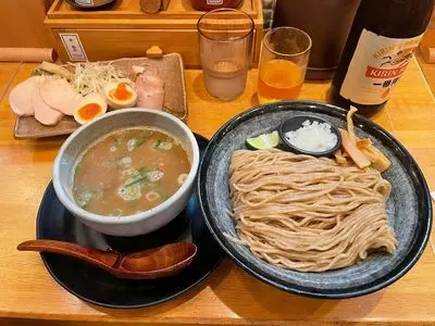 麺匠 たか松 本店