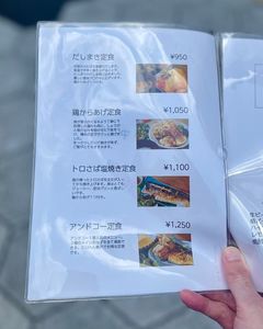 and Co- 酒も食事も（&CO-） 5枚目