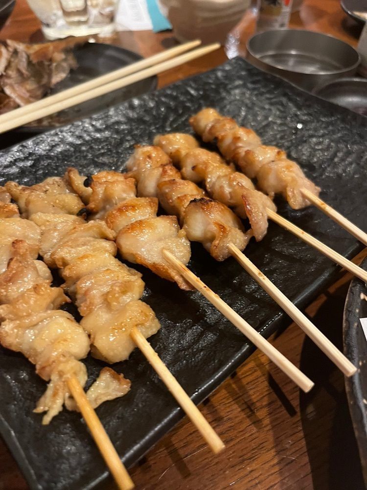 【東京近郊】居酒屋勝手にレビューさんが投稿した焼鳥なべちゃん 新宿三丁目店に関する口コミの画像