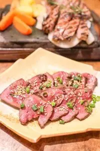 肉バル MEAT BOY N.Y 横浜駅前店（ミートボーイ ニューヨーク【旧店名】蕾）