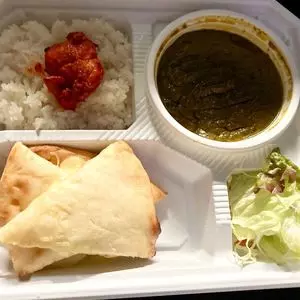 ASIAN DINING KHADKA PLACE（カダカ プレイス）